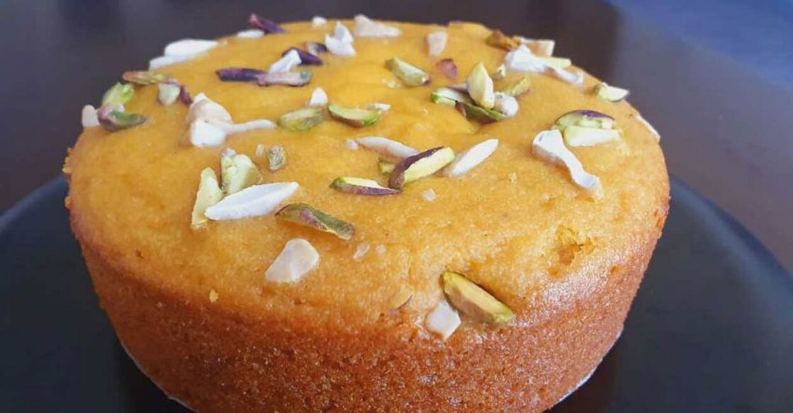 A no-eggs, no-oven mango-semolina cake