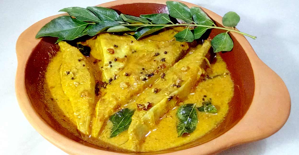 Special pomfret curry in coconut paste