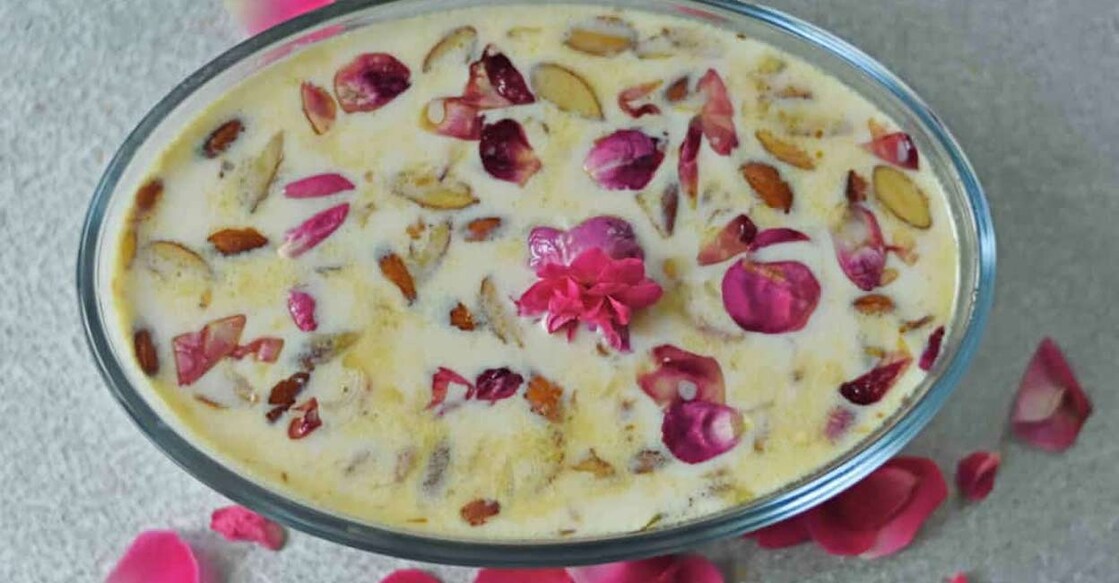 Rose petal kheer