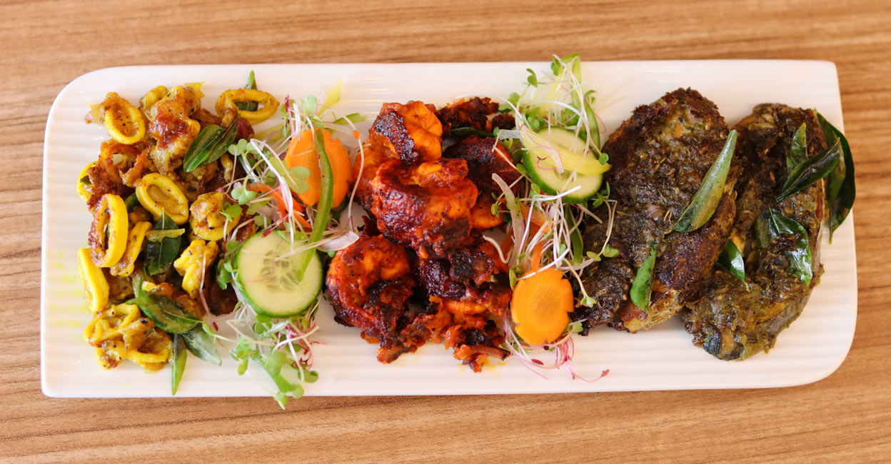 seafood-platter Rich with king fish, prawns and squids, it's truly a treat if you love seafood. Photo: Chef Arun Vijayan