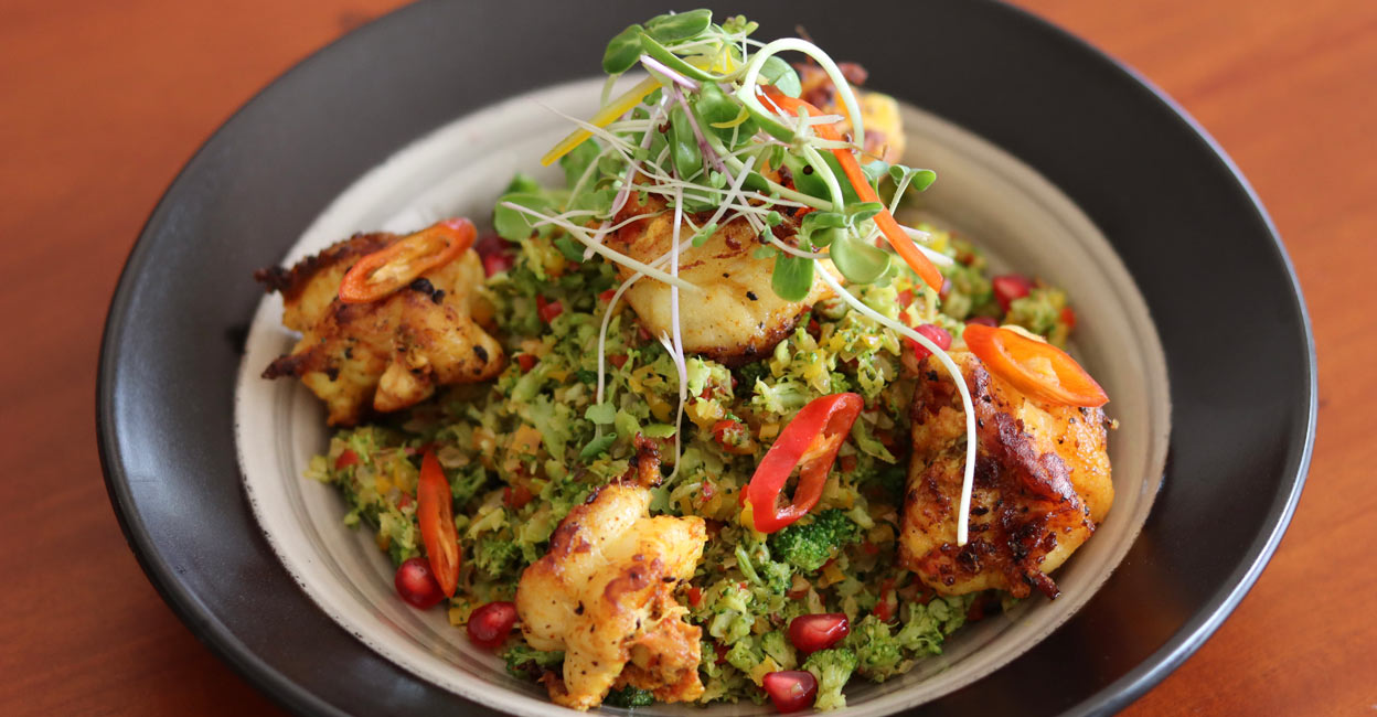 broccoli-rice-with-prawns Just like cauliflower rice, broccoli rice can also be paired with a variety of non-vegetarian options and the result can be mind-blowing. Photo: Chef Arun Vijayan