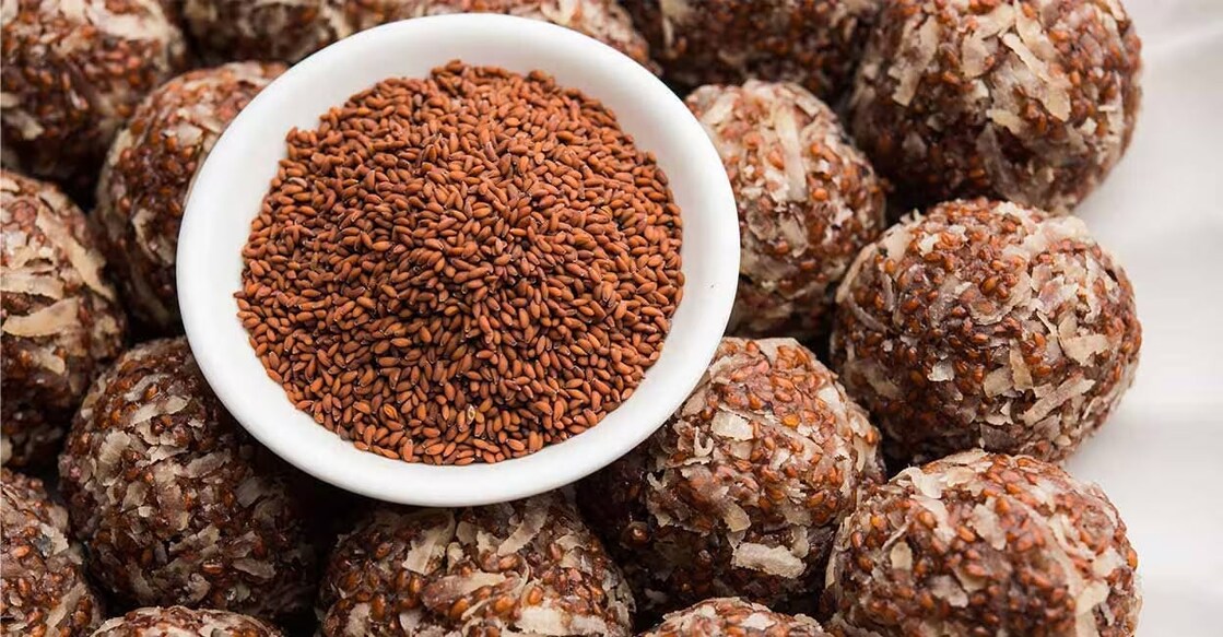 Packed with dietary fiber and proteins, these seeds impart a sense of fullness, curbing untimely cravings and promoting a balanced approach to eating. Photo: Shutterstock/Indian Stock Images