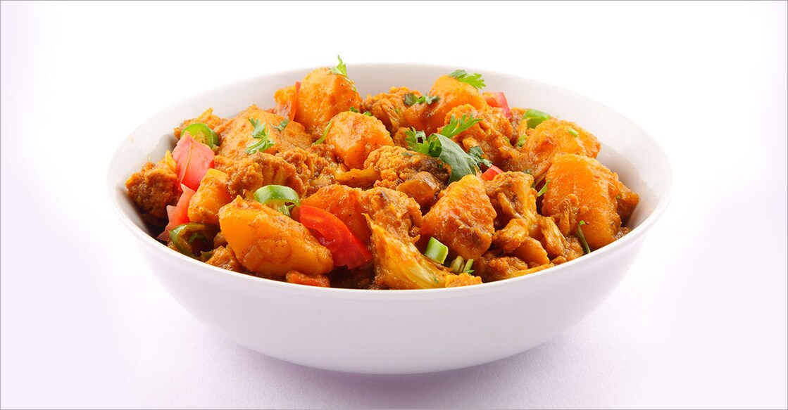 This delicious cauliflower roast has a similar texture and flavour profile that can help you fool your taste buds. Photo: Shutterstock/Sam Thomas A