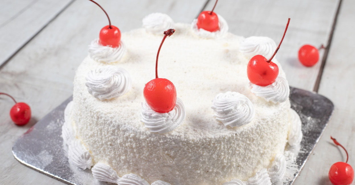 White Forest Cake – Redmoon bakery-thanhphatduhoc.com.vn