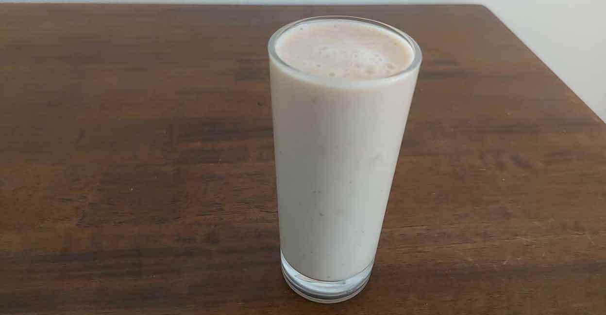 This nutritious smoothie can be made from overripe bananas, which are rich in pottassium and magnesium. Photo: Prabha