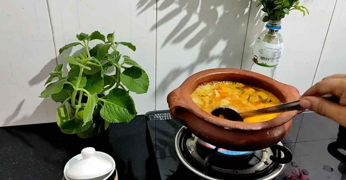 Experts say that tomatoes release more Iycopene, which fights cancer, when it is cooked. Photo: Shuba CT