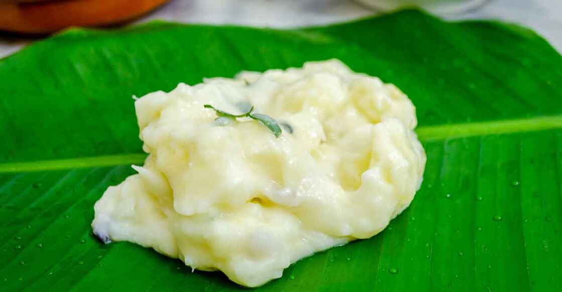 Tapioca is cooked in thick and sweet coconut milk to achieve the splendid creamy texture. Photo: iStock/Reji Ittiachan