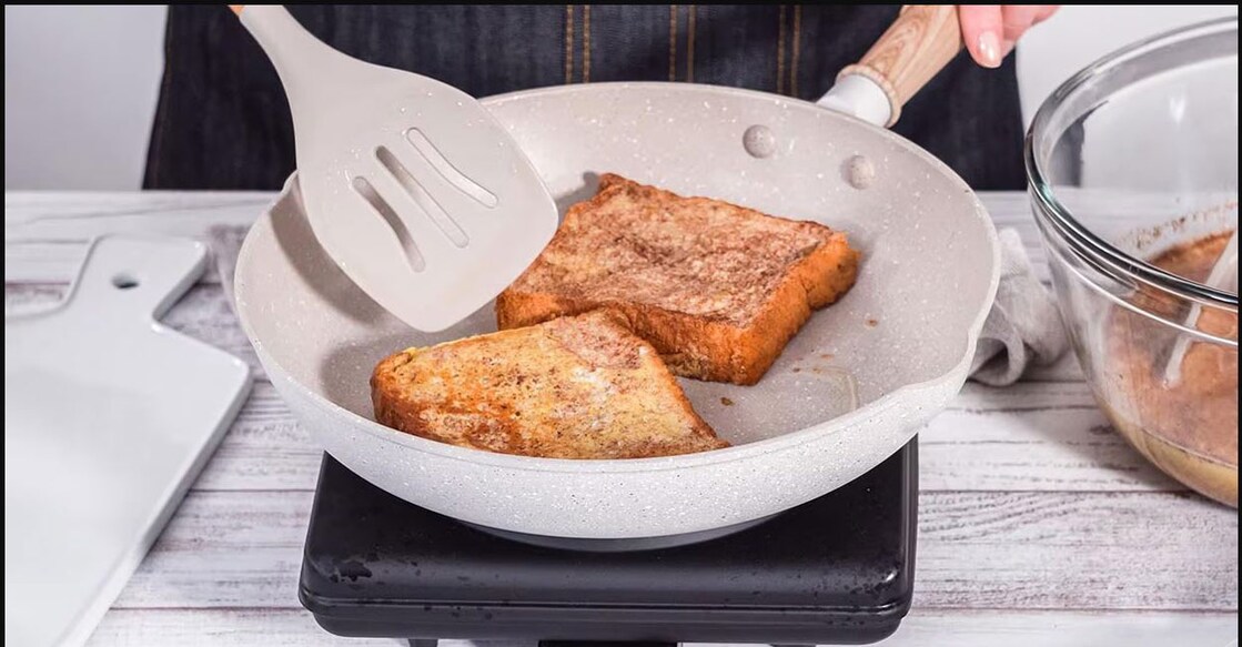 The dish is spiced up with chilly and pepper powders. Photo: Arina P Habich/Shutterstock

