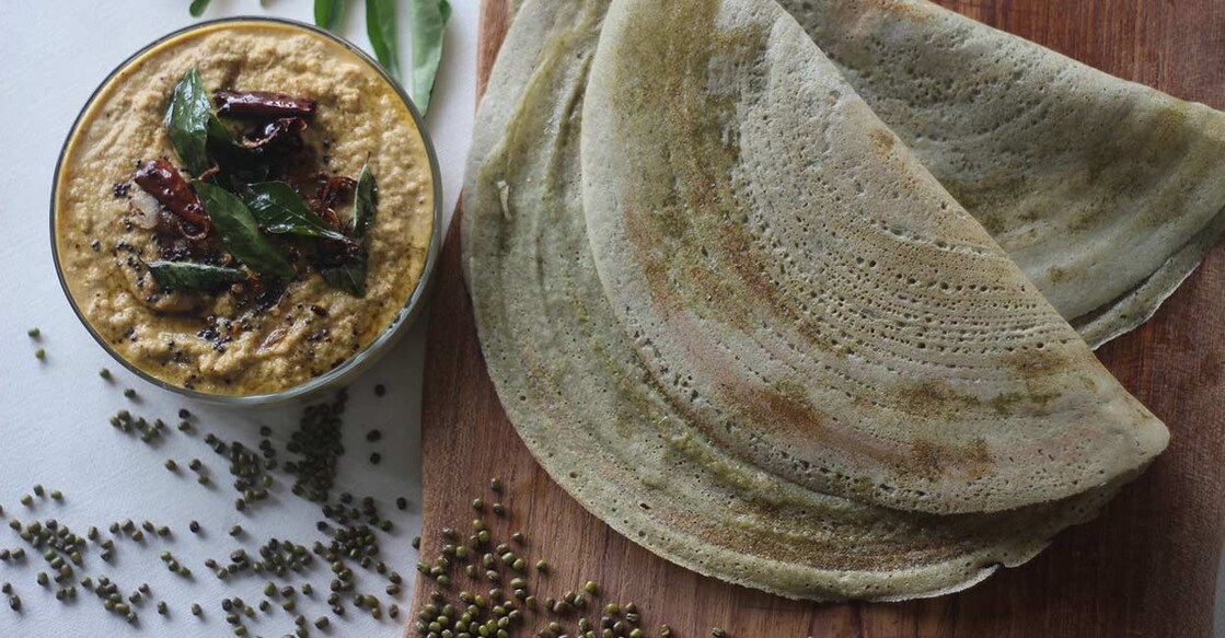 Made with split green gram, 'pesarattu' aka green gram dosa is filled with protein, dietary fibre and antioxidants like flavanoids. Photo: iStock/Jogy Abraham