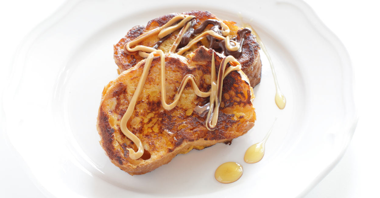 1188607256 Serve the toast with berries and toppings of your choice: Photo: iStock/jreika
