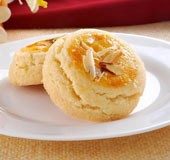 Nankhatai: A sweet, crumbly, melt-in-the-mouth cookie with evening tea