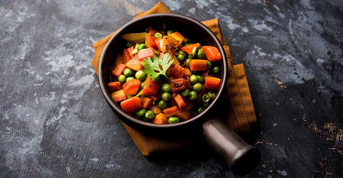 Carrot green peas sabji. Photo: iStock/Arundhati Sathe