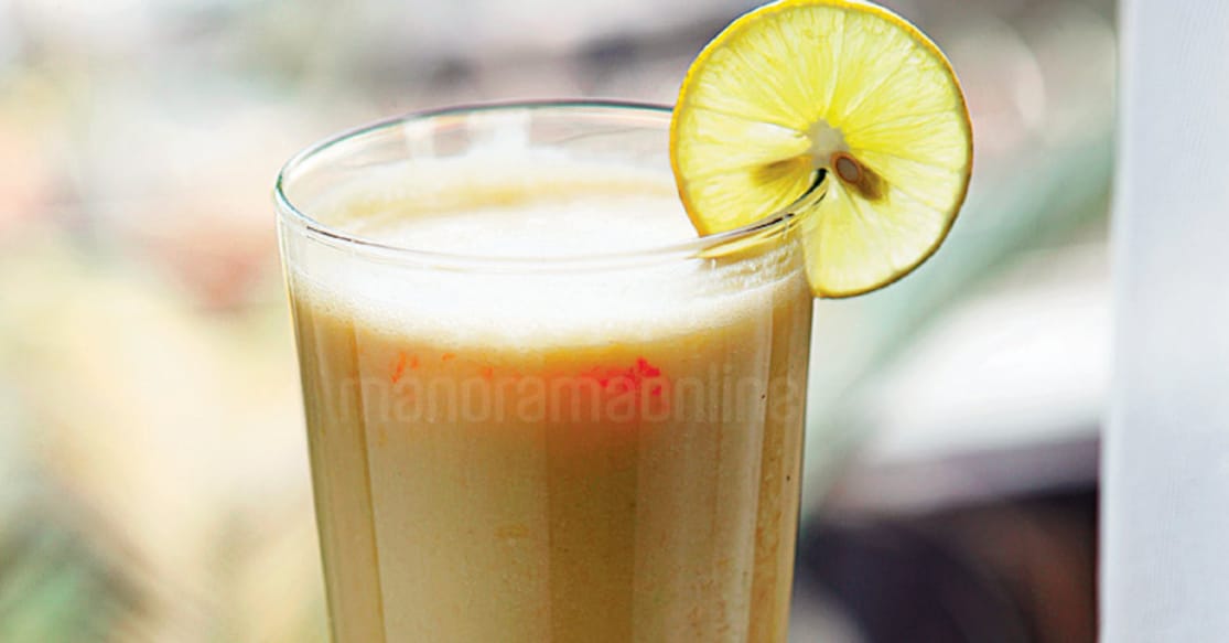 A super drink for breakfast or teatime, this smoothie is a powerful combination of protein, vitamin, roughage, anti oxidants and Omega3 fatty acids.