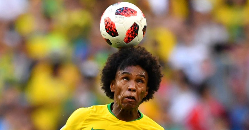 'Beautiful' Willian wins praise from Brazil coaches