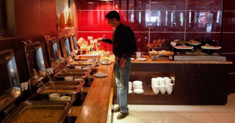 18pc GST on takeaways, food served at non-AC area in AC restaurants