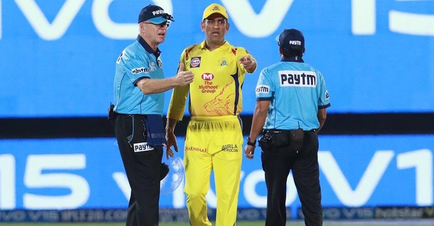 IPL: 'Captain Cool' loses cool as CSK win last-ball thriller