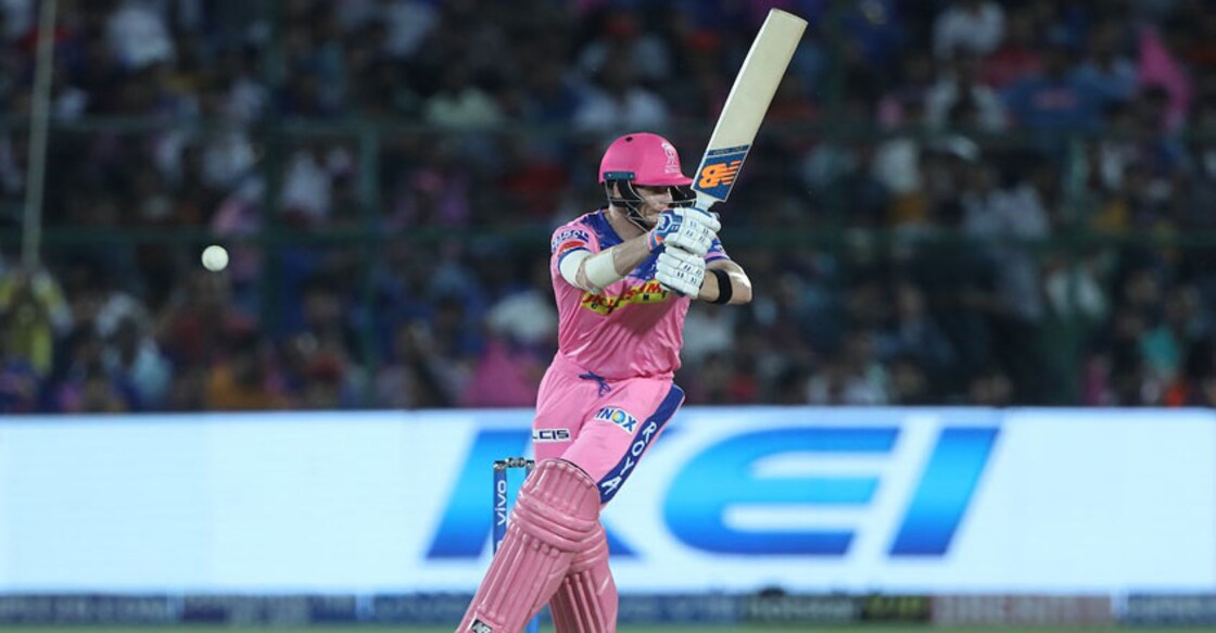 IPL: De Kock propels Mumbai Indians to 161/5