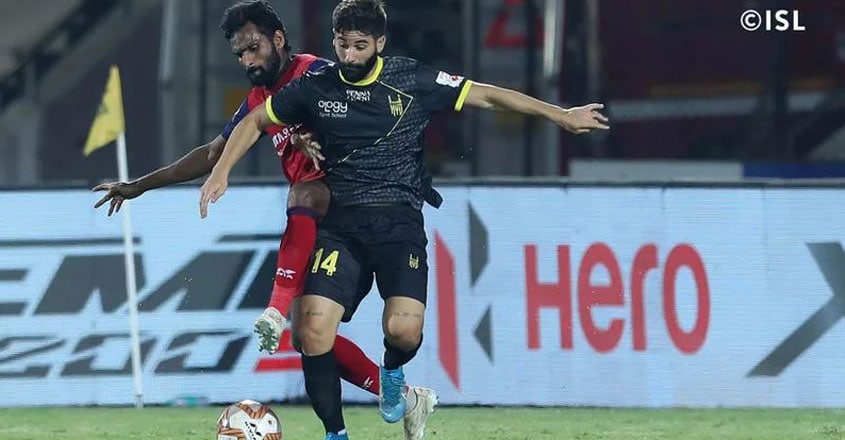 Passi's late goal help Jamshedpur eke out a 1-1 draw against hosts Hyderabad