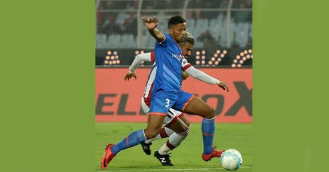 ISL: Fatigued FC Goa rally to hold ATK
