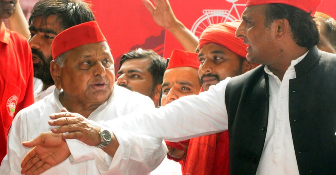 Mulayam, Akhilesh