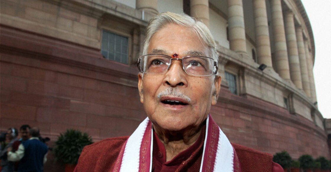 Murli Manohar Joshi seeks JNU VC's ouster over fee hike issue