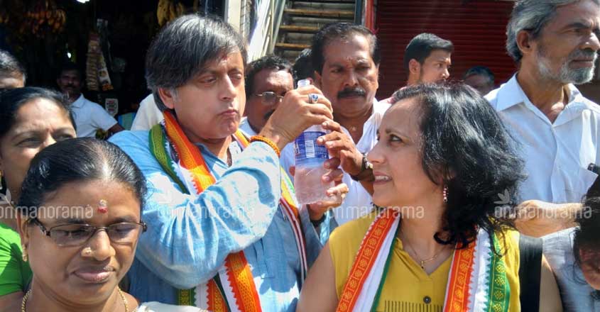 Shashi Tharoor | When diplomat turns blushing bridegroom