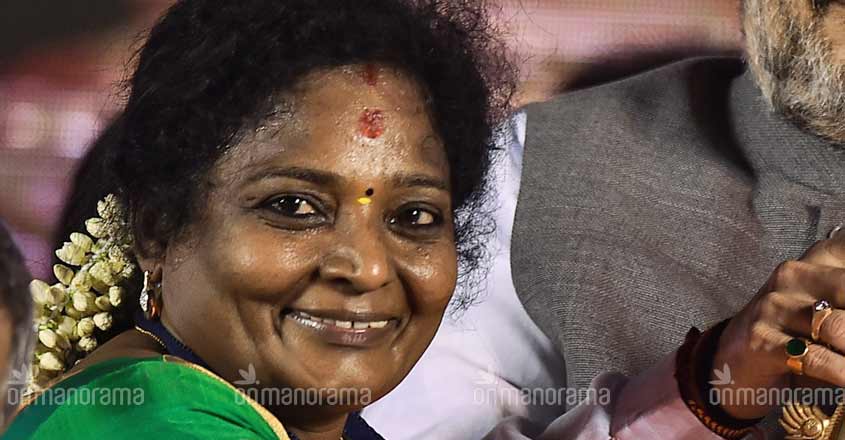 Kanimozhi leads the DMK charge in parched Thoothukudi Kanimozhi leads the DMK charge in parched Thoothukudi