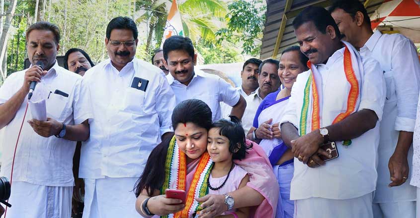Kushboo dares Modi to campaign against Rahul in Wayanad