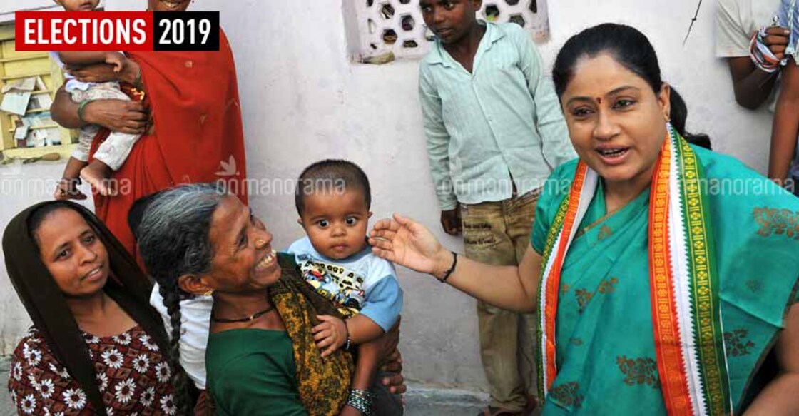 Former action hero Vijayashanthi leads Congress charge in Telangana