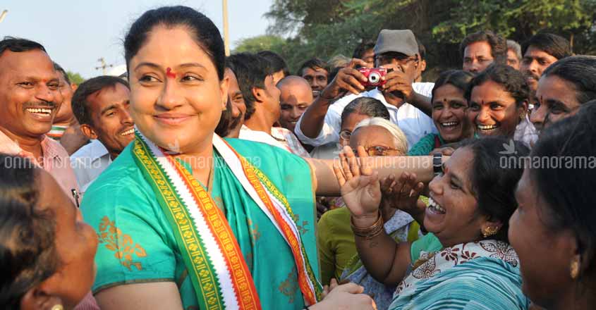 Former action hero Vijayashanthi leads Congress charge in Telangana