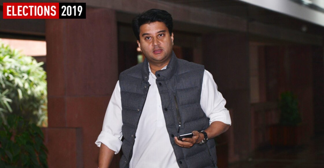 Scindia scion is a spider in Guna, can BJP's rider tame him?