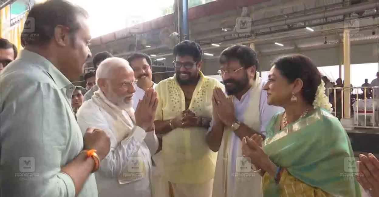 modi-kerala-visit-jayaram-parvathy-ls modi-kerala-visit-jayaram-parvathy-ls