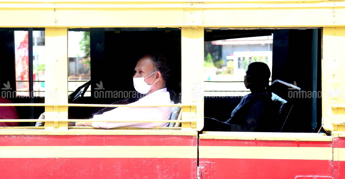 KSRTC to tie up with hotels, revenue-sharing plan to benefit 'Minnal' bus riders