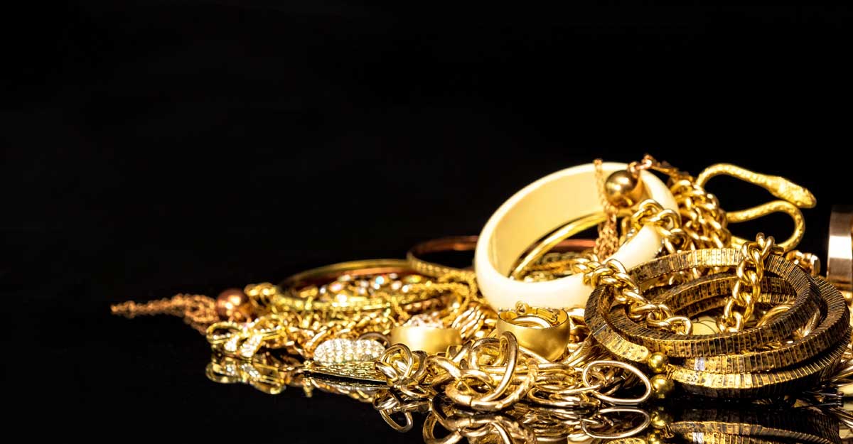 shutterstock-gold shutterstock-gold