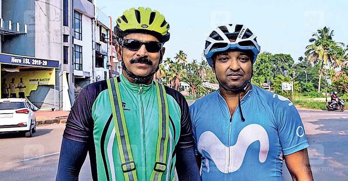 Kottayam youths earn global honours for long-distance cycling