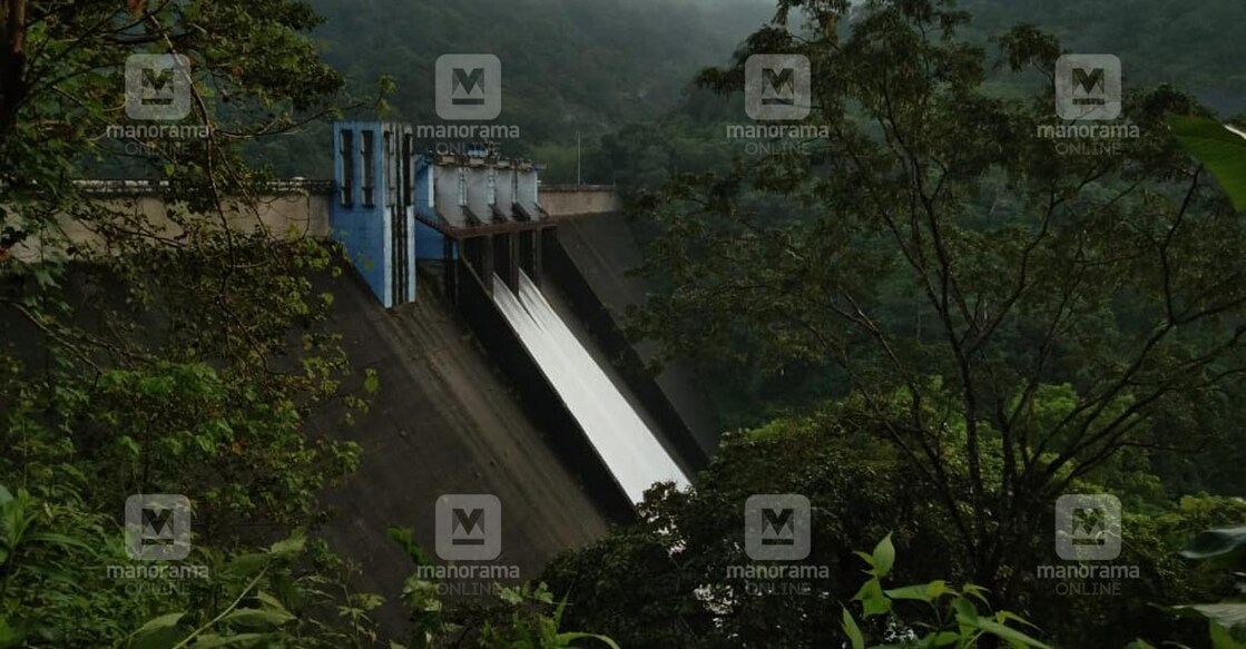 edamalayar-dams-open-1