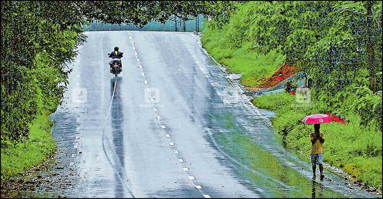 Heavy Rain Likely In Kerala Yellow Alert In 12 Districts