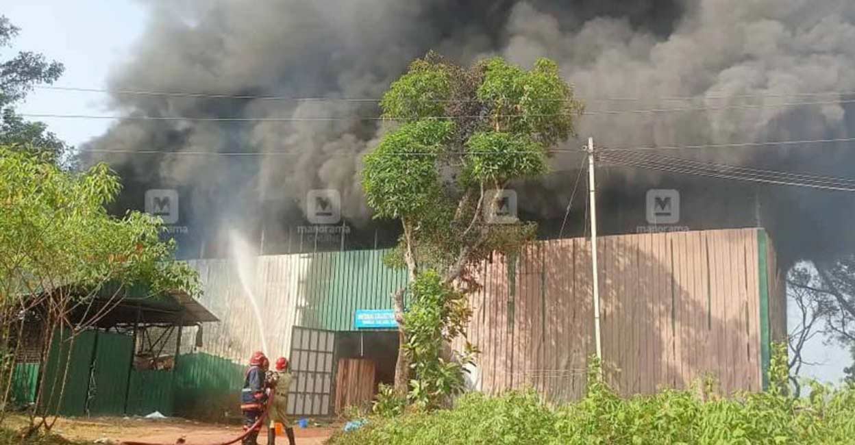 Two units of the Kerala Fire and Rescue Services arrived at the spot. Efforts are on to bring the blaze under control. Photo: Manorama