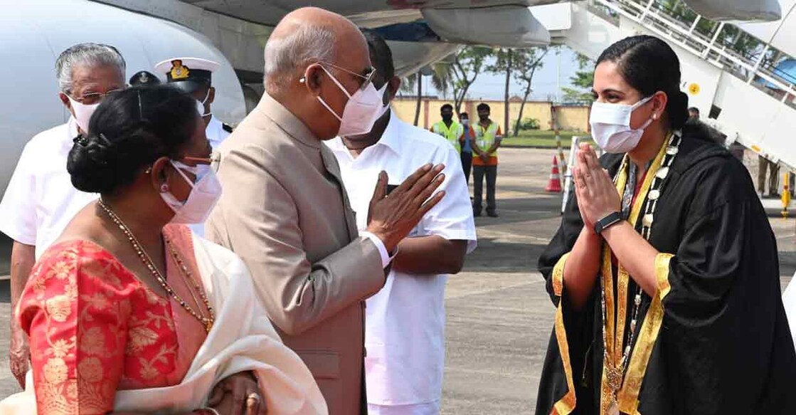 President of India, Ram Nath Kovind received by Thiruvananthapuram Mayor Arya Rajendran on Thursday. Photo: Twitter/ @SAryaRajendran
