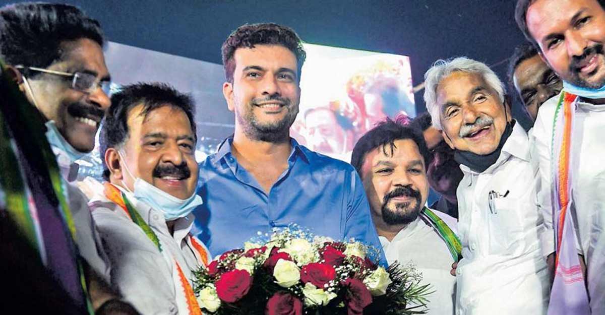 Ramesh Pisharody with Congress leaders