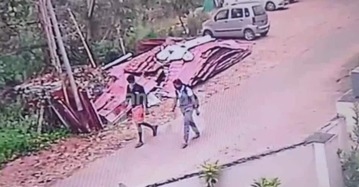 Cops on the lookout for relative after plus-two student stabbed to death in Idukki Cops on the lookout for relative after plus-two student stabbed to death in Idukki