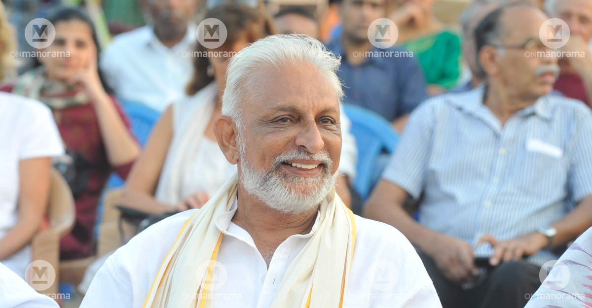 Sri M Sri M
