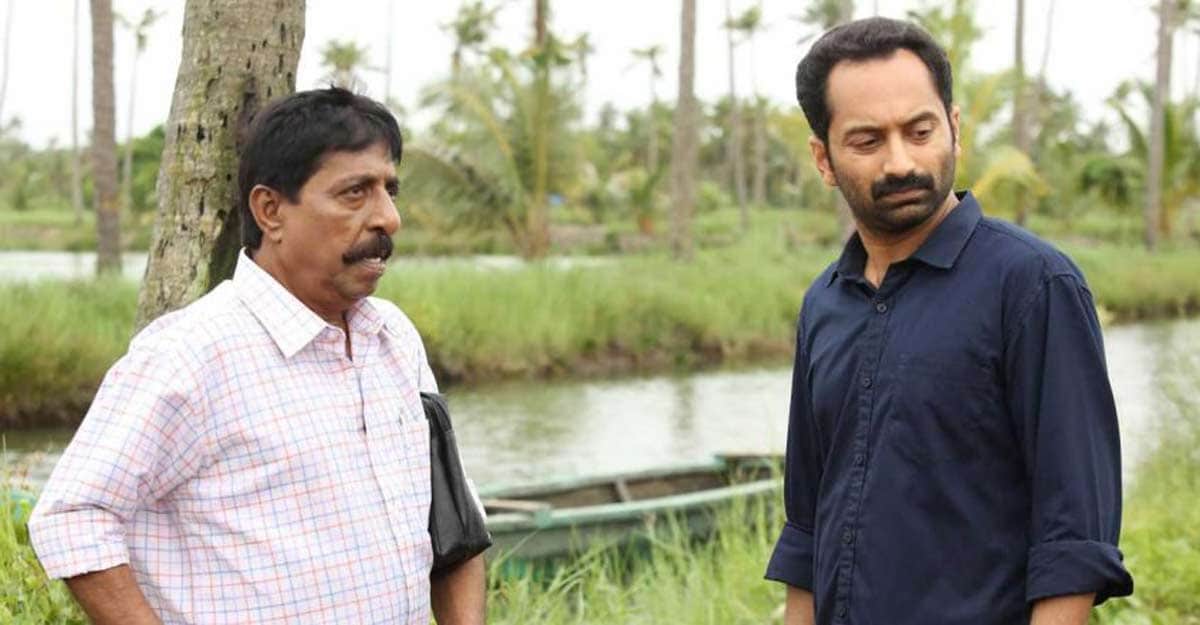 Sreenivasan and Fahadh Faasil in 'Njan Prakashan' Sreenivasan and Fahadh Faasil in 'Njan Prakashan'