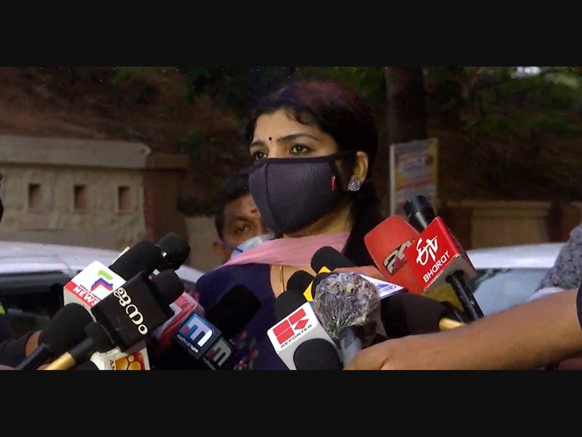 Solar scam accused Saritha S Nair arrested in fraud case | Kerala News |  Onmanorama