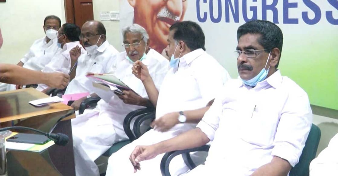 Congress groups in the dark over next KPCC president (From left) Congress leaders K Sudhakaran, M M Hassan, K V Thomas, Oommen Chandy, Ramesh Chennithala and Mullappally Ramachandran. File photo
