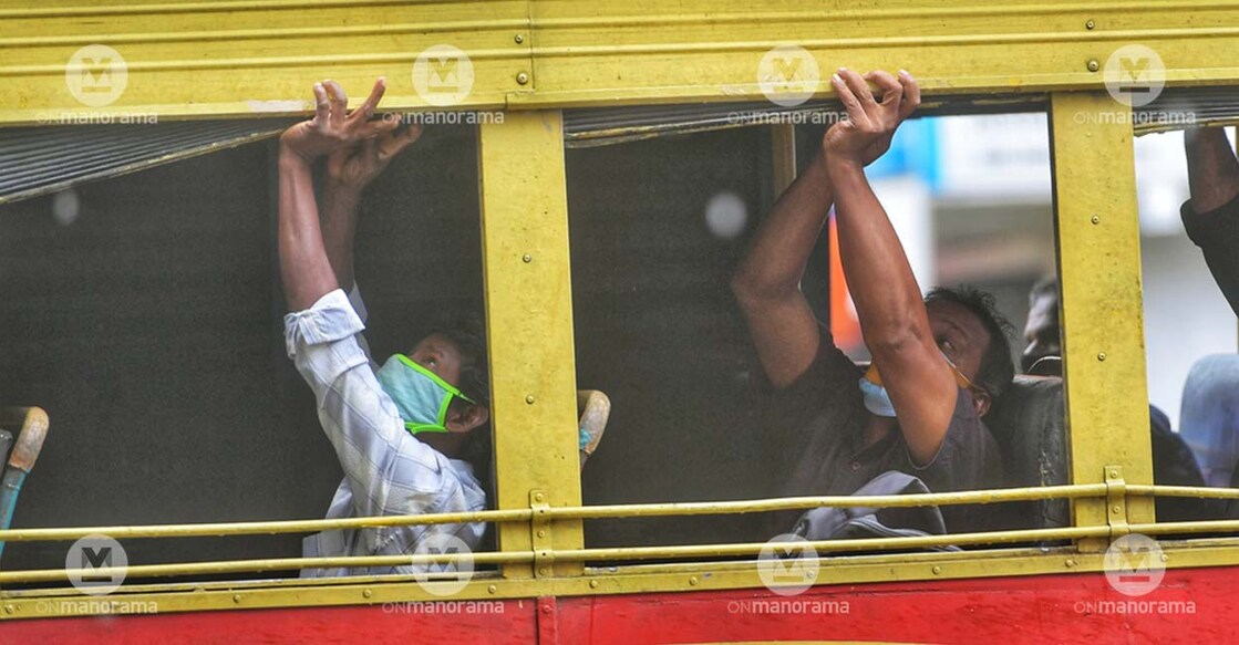 coronavirus-covid-kerala-bus coronavirus-covid-kerala-bus