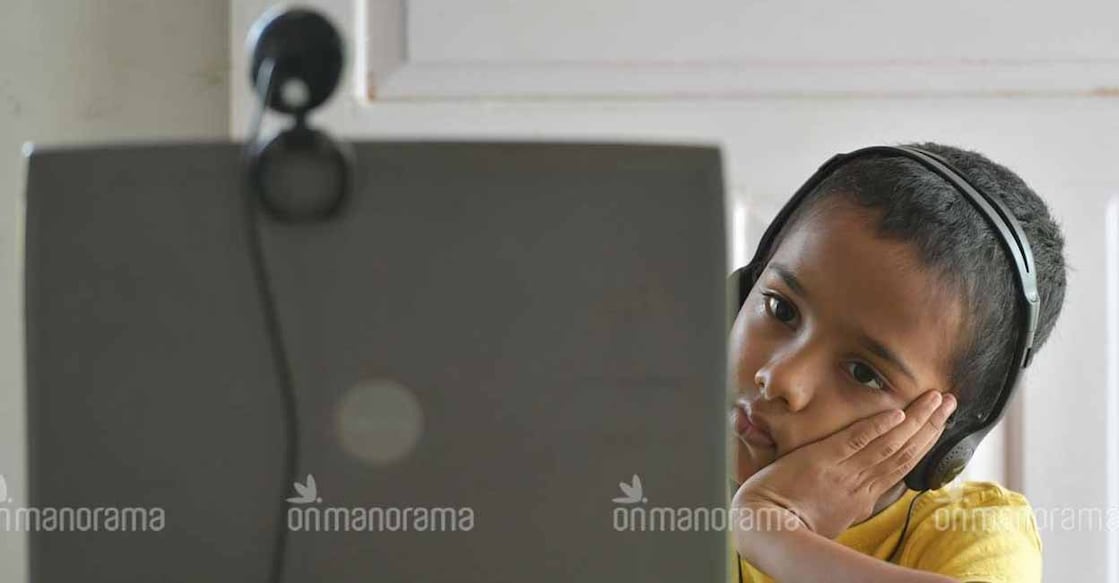 online education Kerala Government had claimed that it will ensure online schooling facility for every student