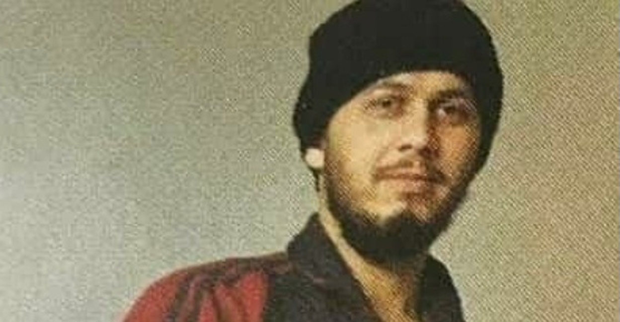 Top Pak ultra among two JeM militants killed in encounter in J&K's Pulwama Top Pak ultra among two JeM militants killed in encounter in J&K's Pulwama