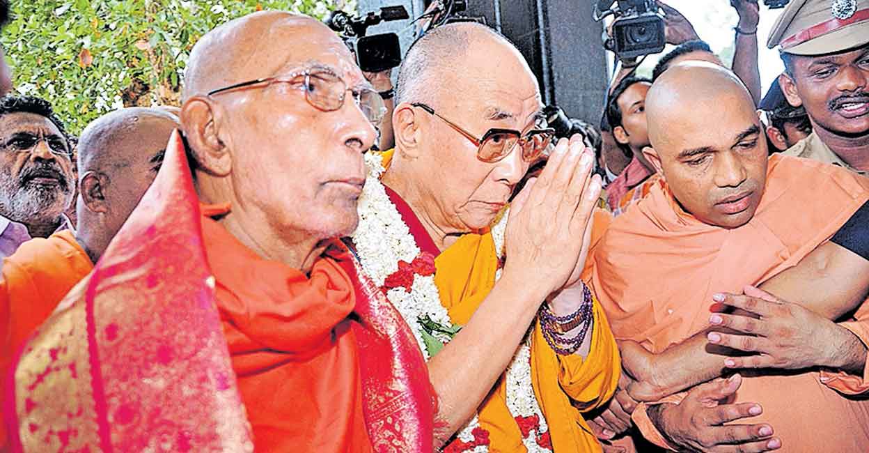 Swami Prakashananda's stir forced govt to abort takeover of Sivagiri Mutt Swami Prakashananda with Tibetan spiritual leader Dalai Lama, when the latter visited Sivagiri Mutt. File photo/Manorama