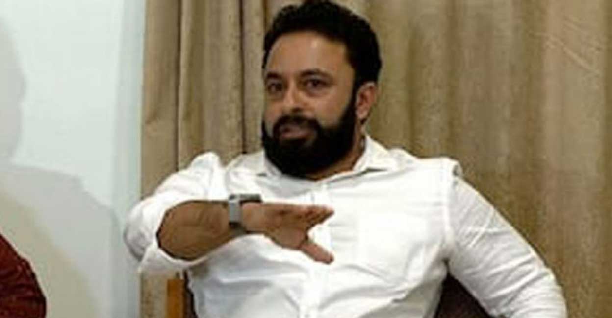 Mueen Ali Mueen Ali